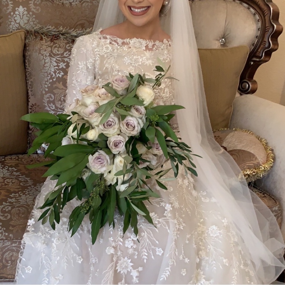 Calla blanche Heidi wedding dress - Picture 9 of 10